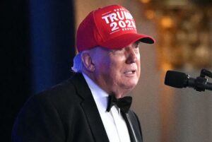 Trump at WHCD: “The show must go on” — then “ripping” into the press